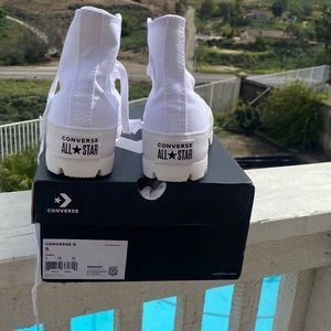 These Convers are a size 5 women brand new, still in box, never worn